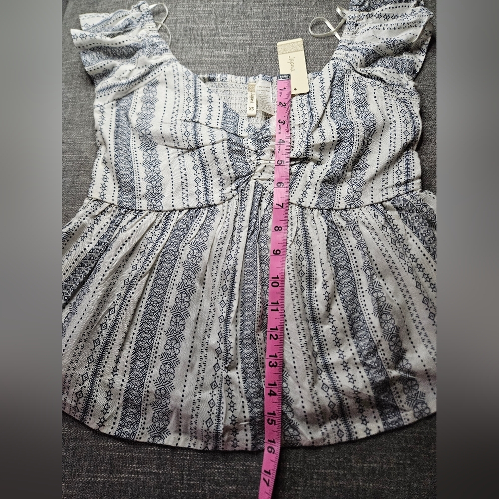JAPNA Bohemian Peplum White & Blue Paisley Patterned Top - Picture 5 of 9